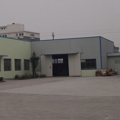 Reconowanie drewna Foliaż żółty dąb pionowy ziarna ćwierć cięcia 3050 * 640mm Dla dekoracji hotelowej Papier z powrotem China Manufacturer