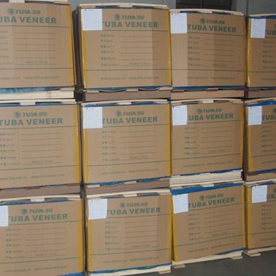 Recone Wenge Wooden Veneer Fein-Line Thickness 0.15-1.8mm Fleeced Back For Interior Doors And Windows Węgiel do drzwi i okien