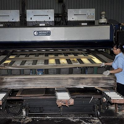 Afryka Zachodnia Naturalny fornir Zebra Zebrano Płaskie cięcie Korona Cięta Wysoka jakość do wnętrz samochodów Chiny produkuje