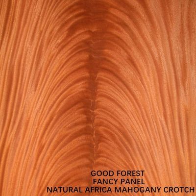 Dekoracja hotelu Naturalna okleina z drewna mahoniowego Un Normal Crotch Grain Man Made